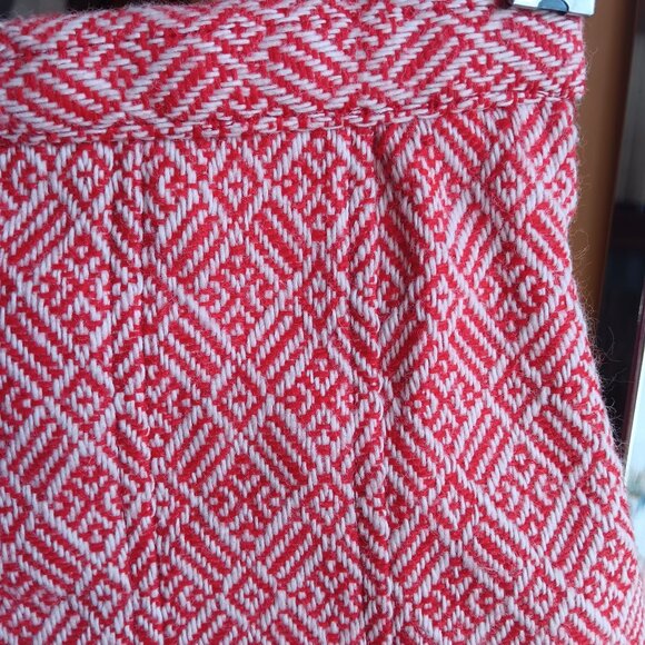 SMALL 22W 22" True VTG 70s RED GEOMETRIC PATTERN Handmade KNIT PLEATED SKIRT - Picture 3 of 6